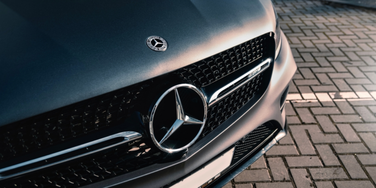 mercedes-benz-uebertrifft-erwartungen