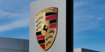 porsche-korrigiert-kurs-–-rueckkehr-zum-verbrennungsmotor