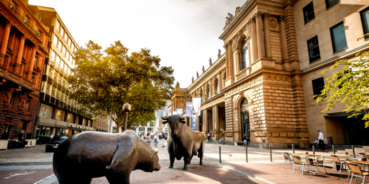 dax-steigt-leicht-–-unsicherheiten-bleiben-bestehen