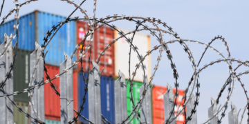 us-importzölle-treffen-mexiko,-kanada-und-china-hart