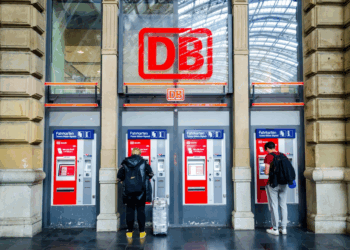 bahn-senkt-verluste-deutlich,-kämpft-weiter-mit-problemen