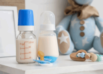 geburtenrate-in-deutschland-fällt-auf-historischen-tiefstand