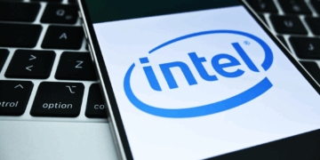intel-aktie-stürzt-nach-verlustwarnung-drastisch-ab