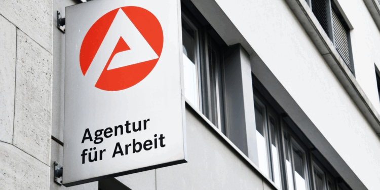 jeder-dritte-in-neukölln-fehlt-bei-jobcenter-terminen