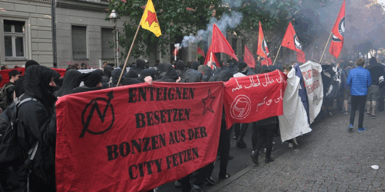 trump-erklärt-antifa-offiziell-zur-terrororganisation