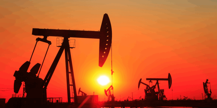 us-sanktionen-treiben-ölpreise-hoch-–-indien-im-fokus