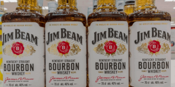 us-whiskey-im-gegenwind-–-trumps-zölle-treffen-branche-hart