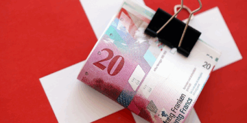 schweizer-franken-unter-druck-–-zinswende-rückt-näher